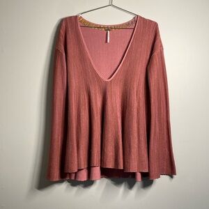 Free People Deep V Cut Flowy Knit Top Size Small